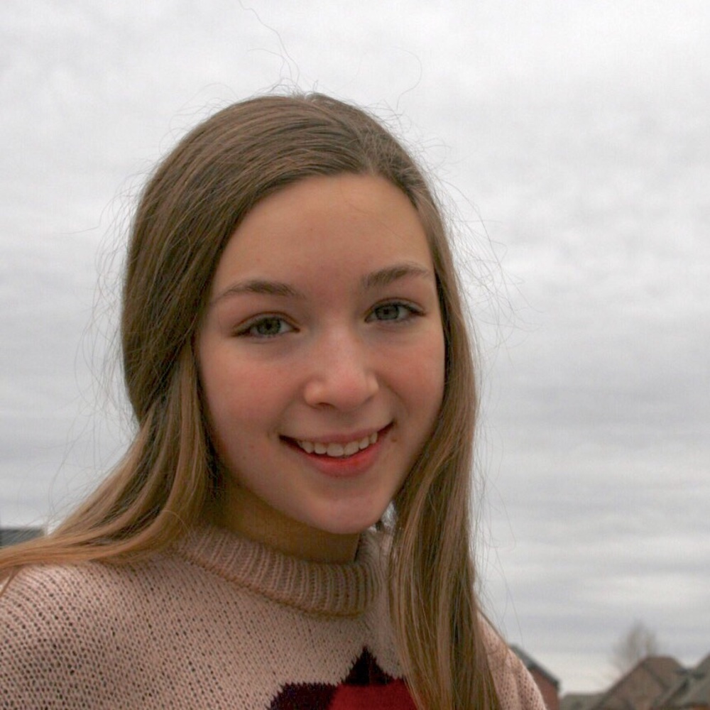 Meet your Posher, Emily